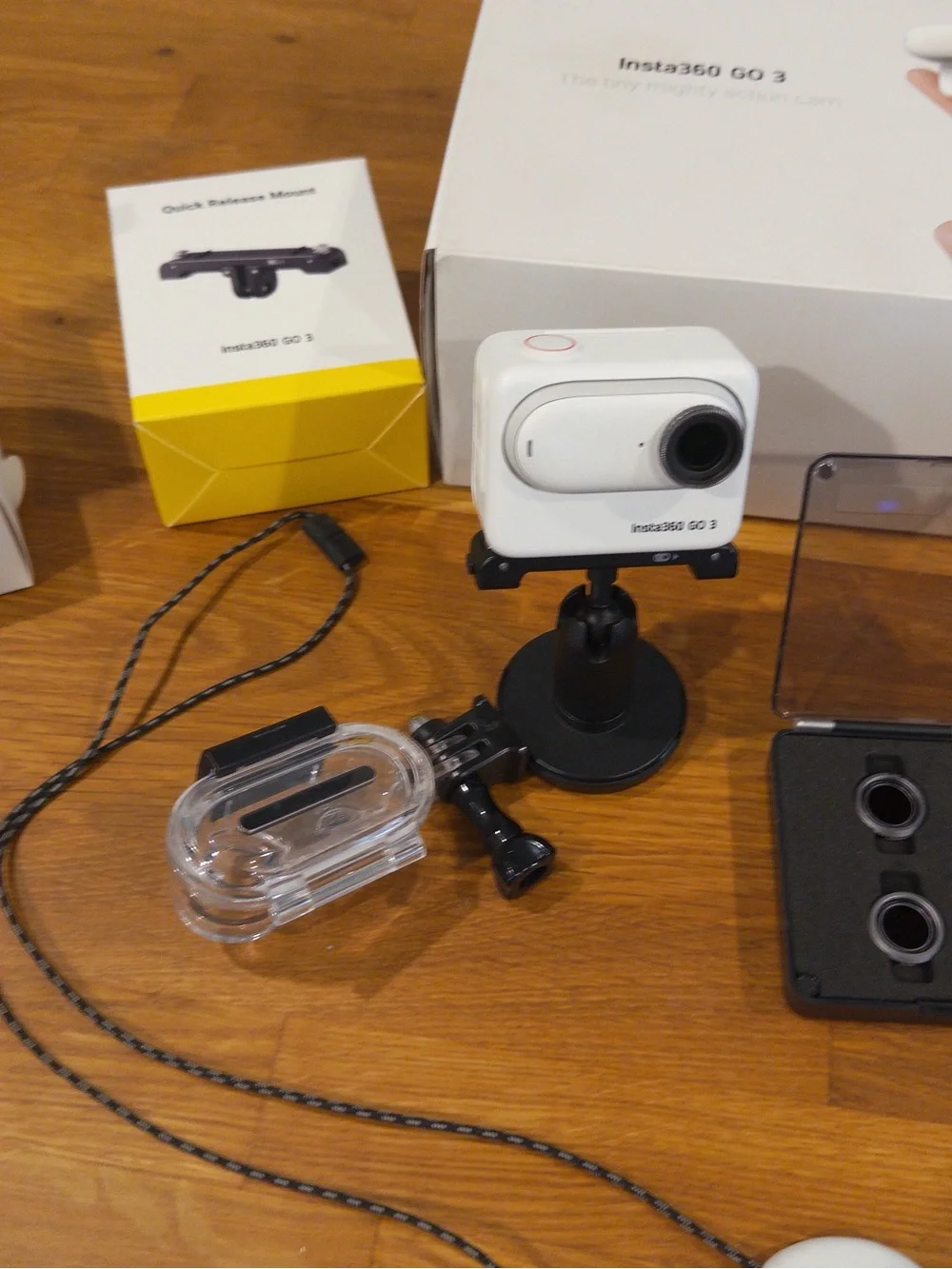 Insta 360 GO 3 Compact Action Camera - White
